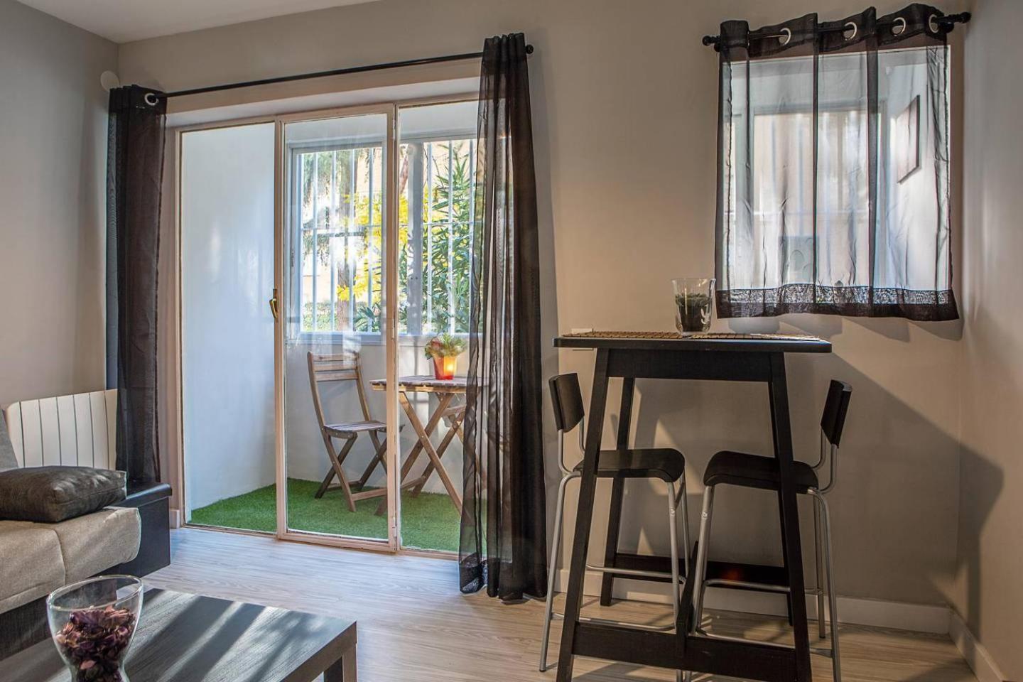 Lovely 3 Bedroom Apartment Next To Fuencarral Madrid Eksteriør billede